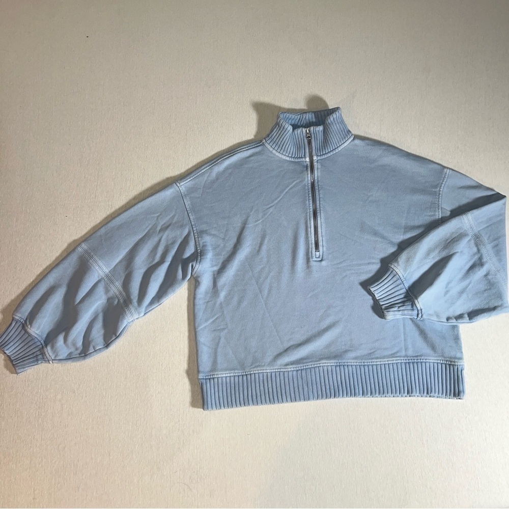 Aerie Cotton Blend Baby Blue Bubble Sleeve Pullover Bomber Sweatshirt, Small